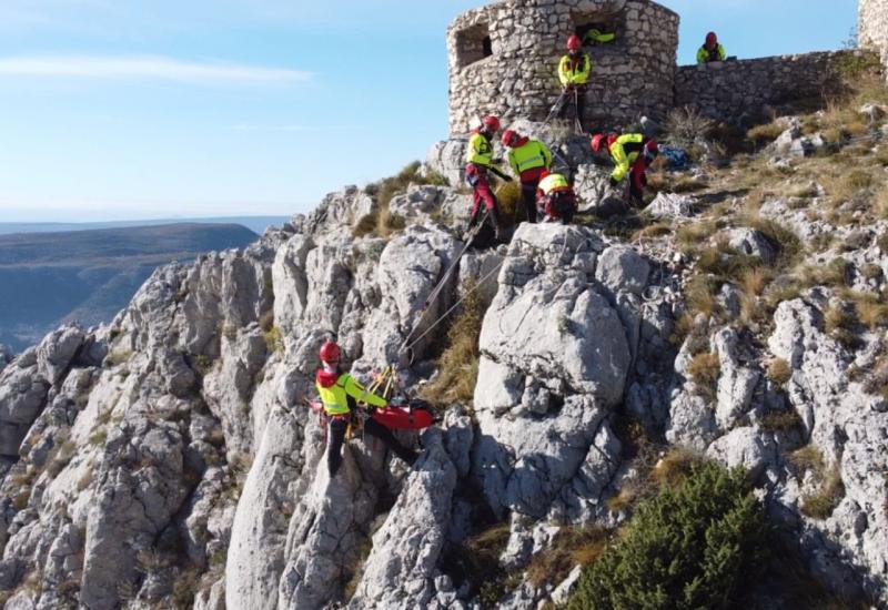 GSS Mostar Dan državnosti proslavio vježbom spašavanja